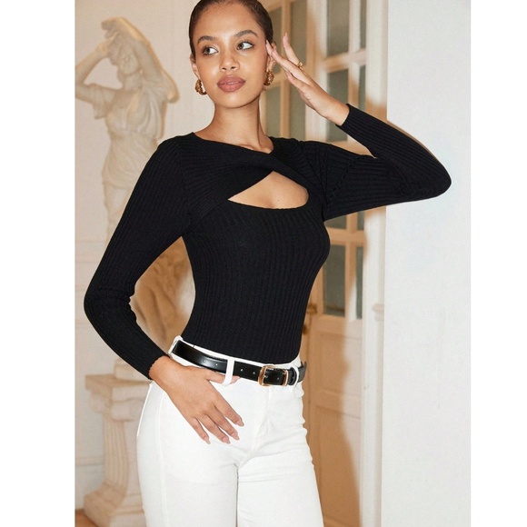 Black Rib Knit Cut Out Keyhole Twisted Detail Long Sleeve Light Sweater Top - Picture 3 of 14